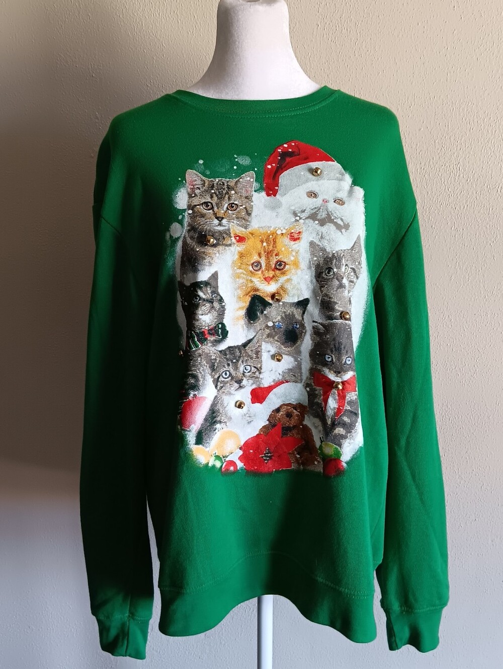 Green Holiday Jingle Bell Cat Graphic Sweatshirt Ugly Christmas Fifth Sun Large
